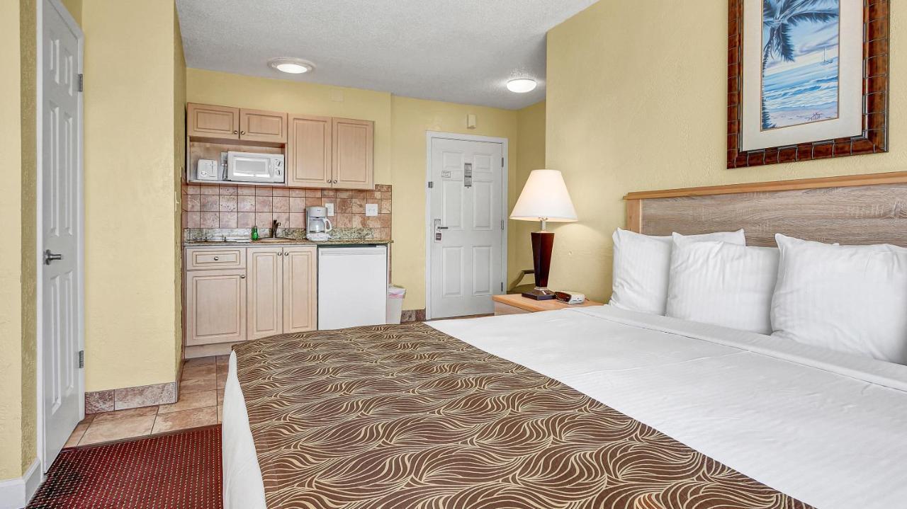 Page Terrace Beachfront Hotel St. Pete Beach Εξωτερικό φωτογραφία