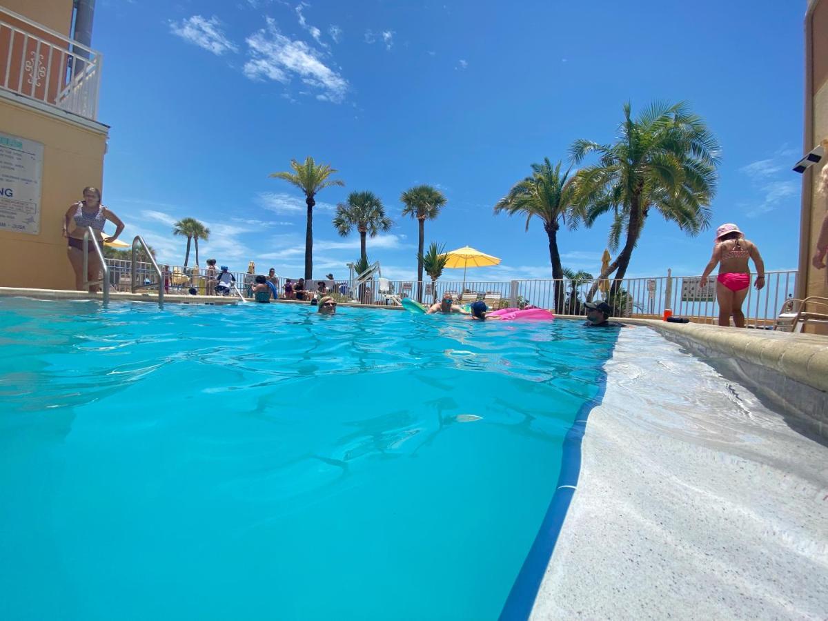Page Terrace Beachfront Hotel St. Pete Beach Εξωτερικό φωτογραφία