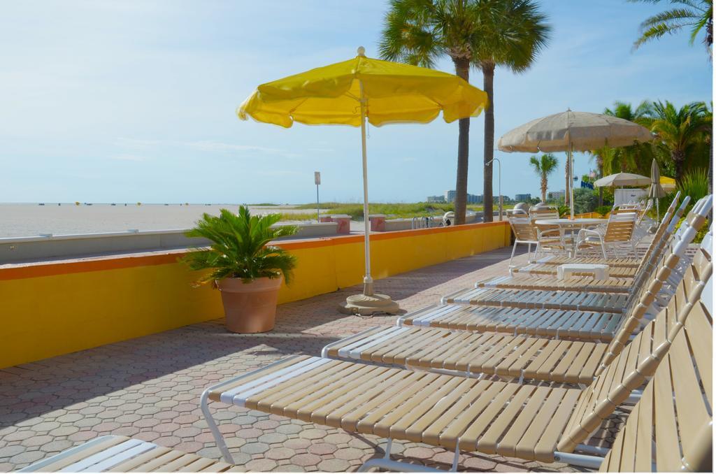 Page Terrace Beachfront Hotel St. Pete Beach Εξωτερικό φωτογραφία