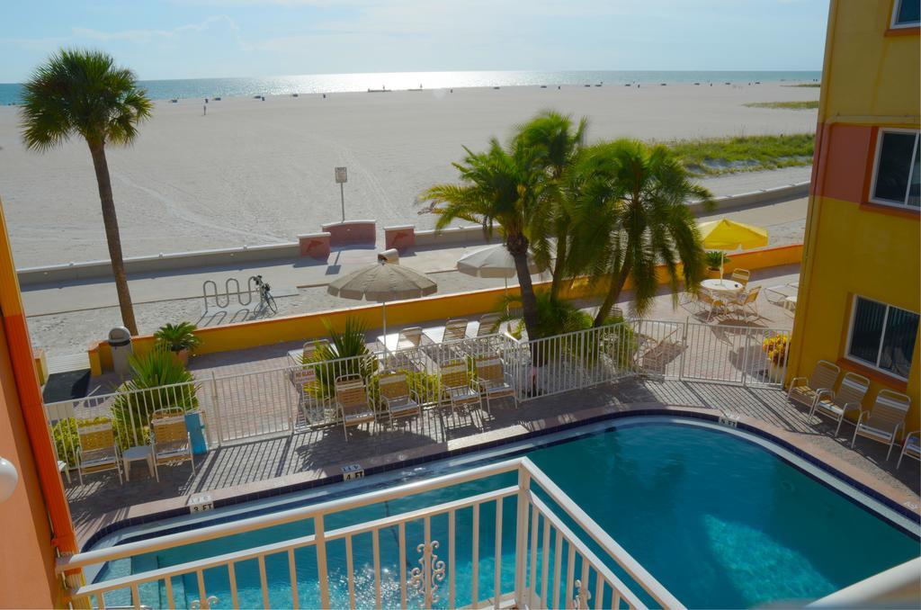 Page Terrace Beachfront Hotel St. Pete Beach Εξωτερικό φωτογραφία
