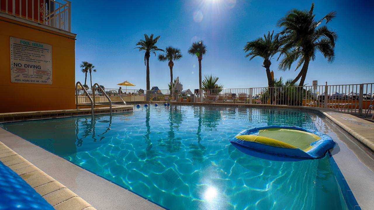 Page Terrace Beachfront Hotel St. Pete Beach Εξωτερικό φωτογραφία
