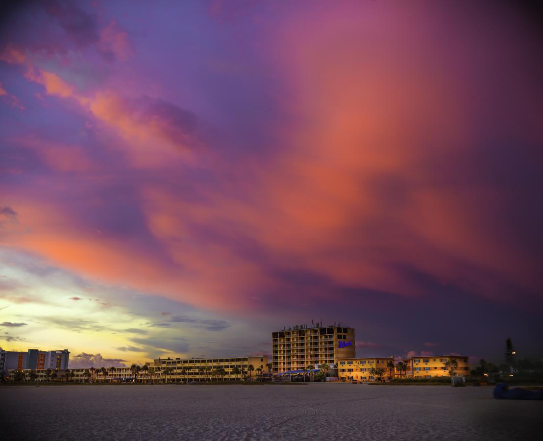 Page Terrace Beachfront Hotel St. Pete Beach Εξωτερικό φωτογραφία