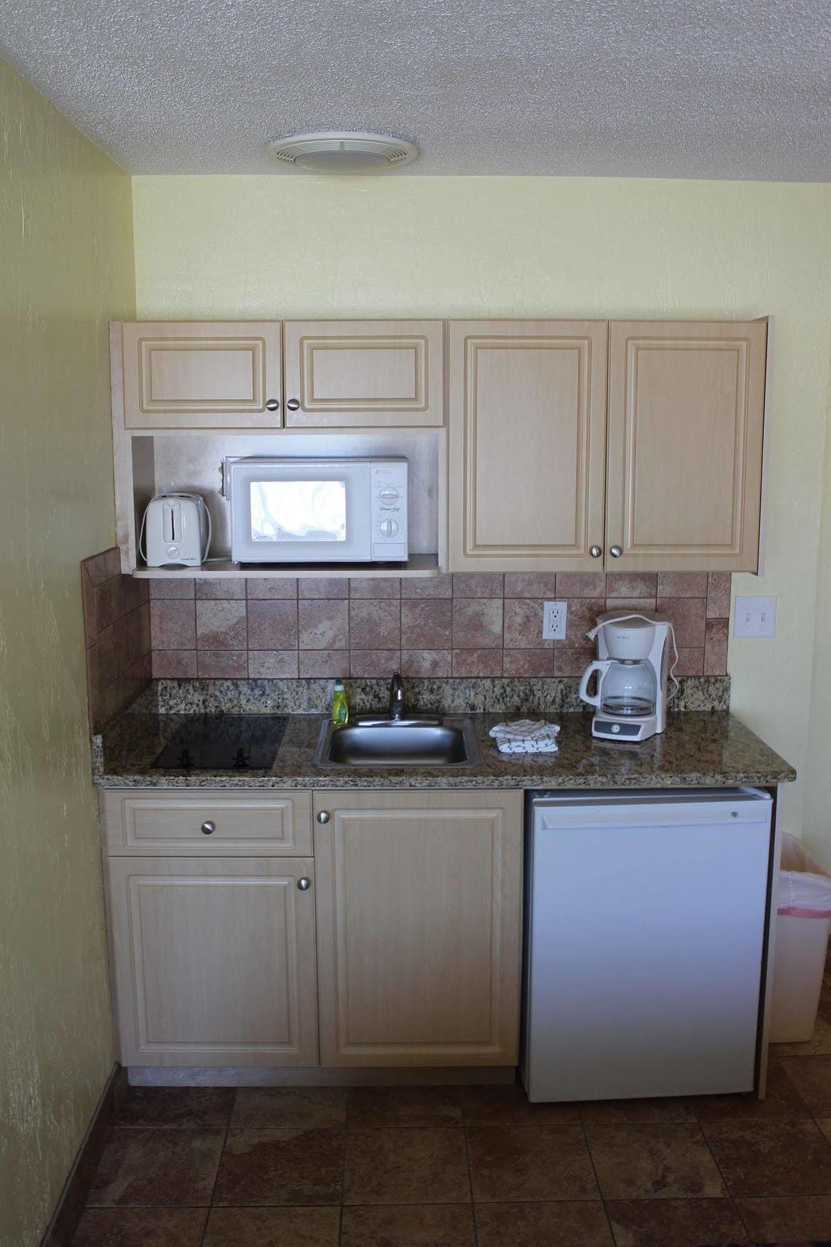 Page Terrace Beachfront Hotel St. Pete Beach Εξωτερικό φωτογραφία